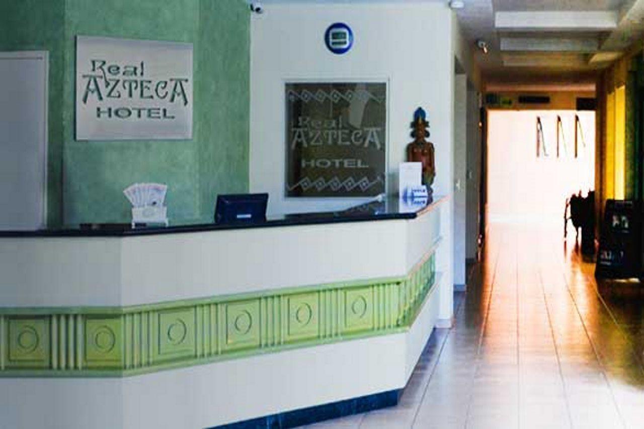 Hotel Real Azteca Boulevard León de los Aldamas Extérieur photo